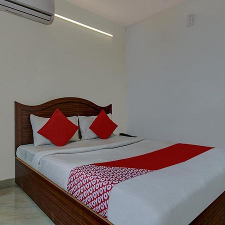 Hotel O K N Residency Yelahanka Eksteriør billede